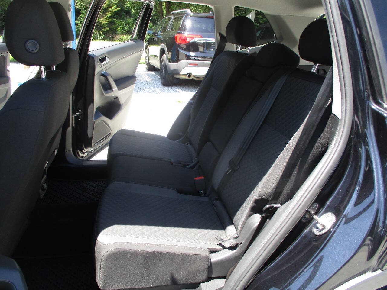 Used 2018 Volkswagen Tiguan S AWD/4WD image 26