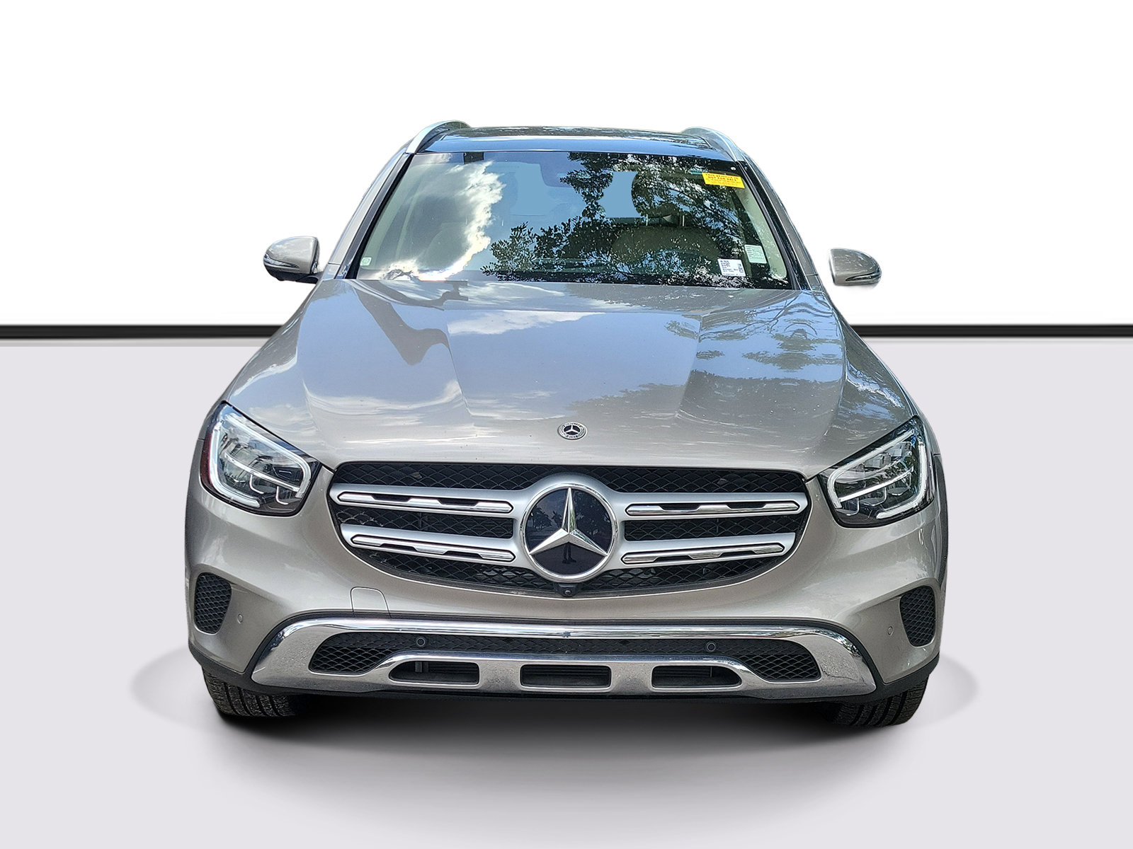 Used 2022 Mercedes-Benz GLC 300 image 2