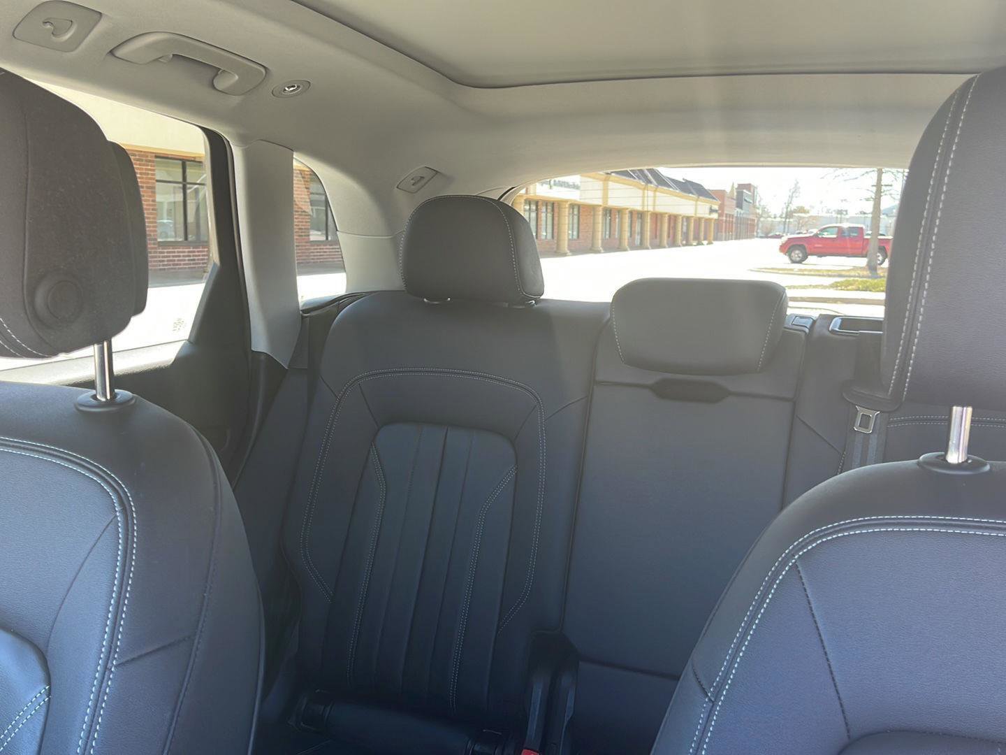 Used 2023 Audi Q5 2.0T Premium w/ Convenience Package image 27