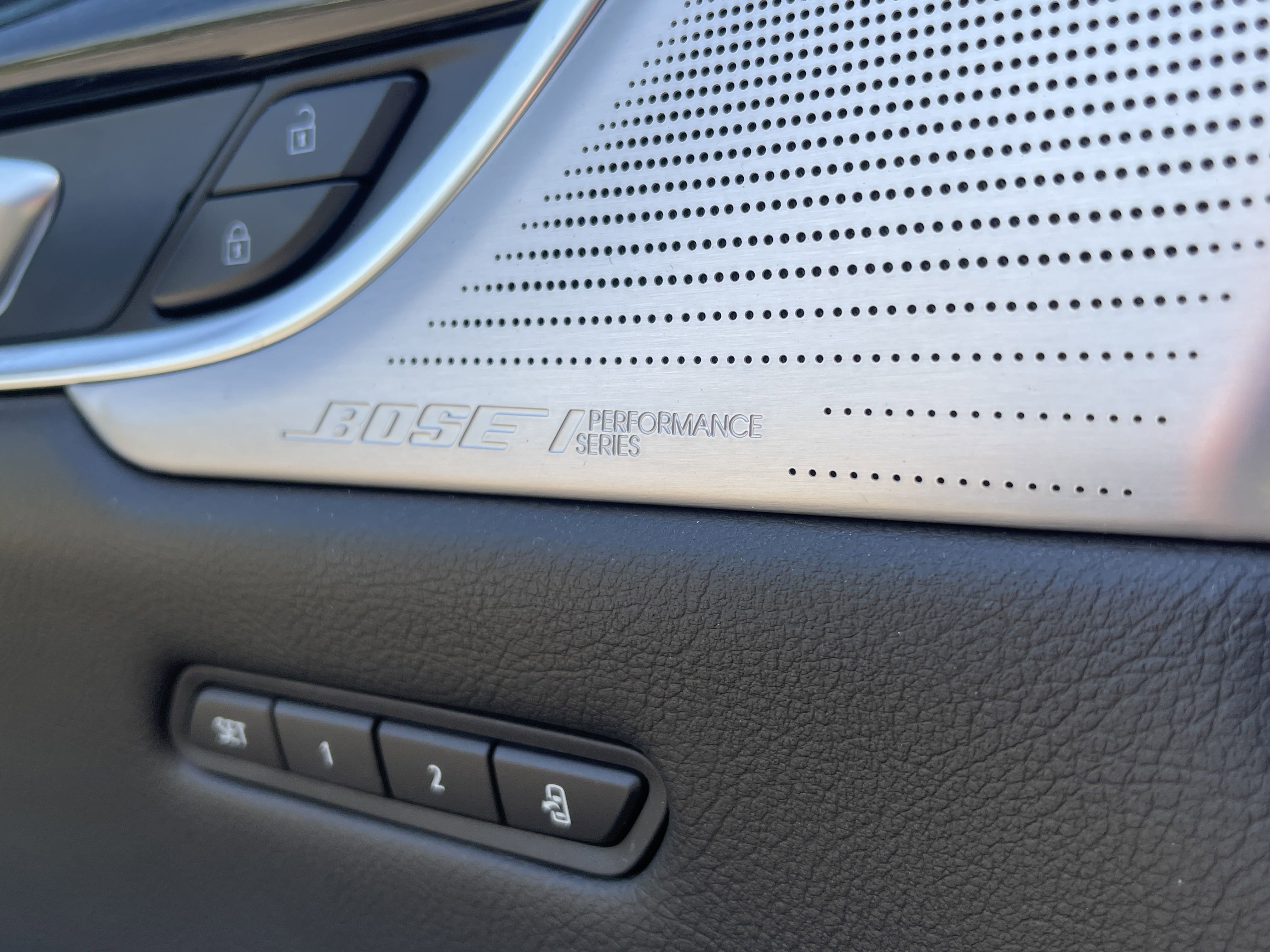 Used 2025 Cadillac XT5 Premium Luxury w/ Technology Package image 17