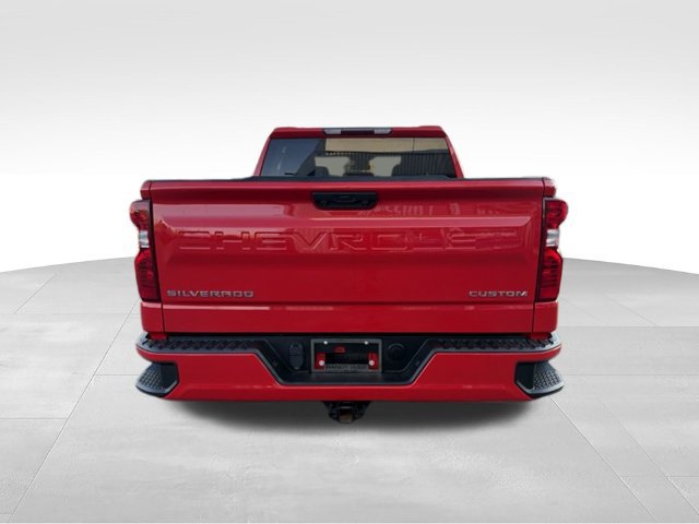 Used 2023 Chevrolet Silverado 1500 Custom AWD/4WD image 5