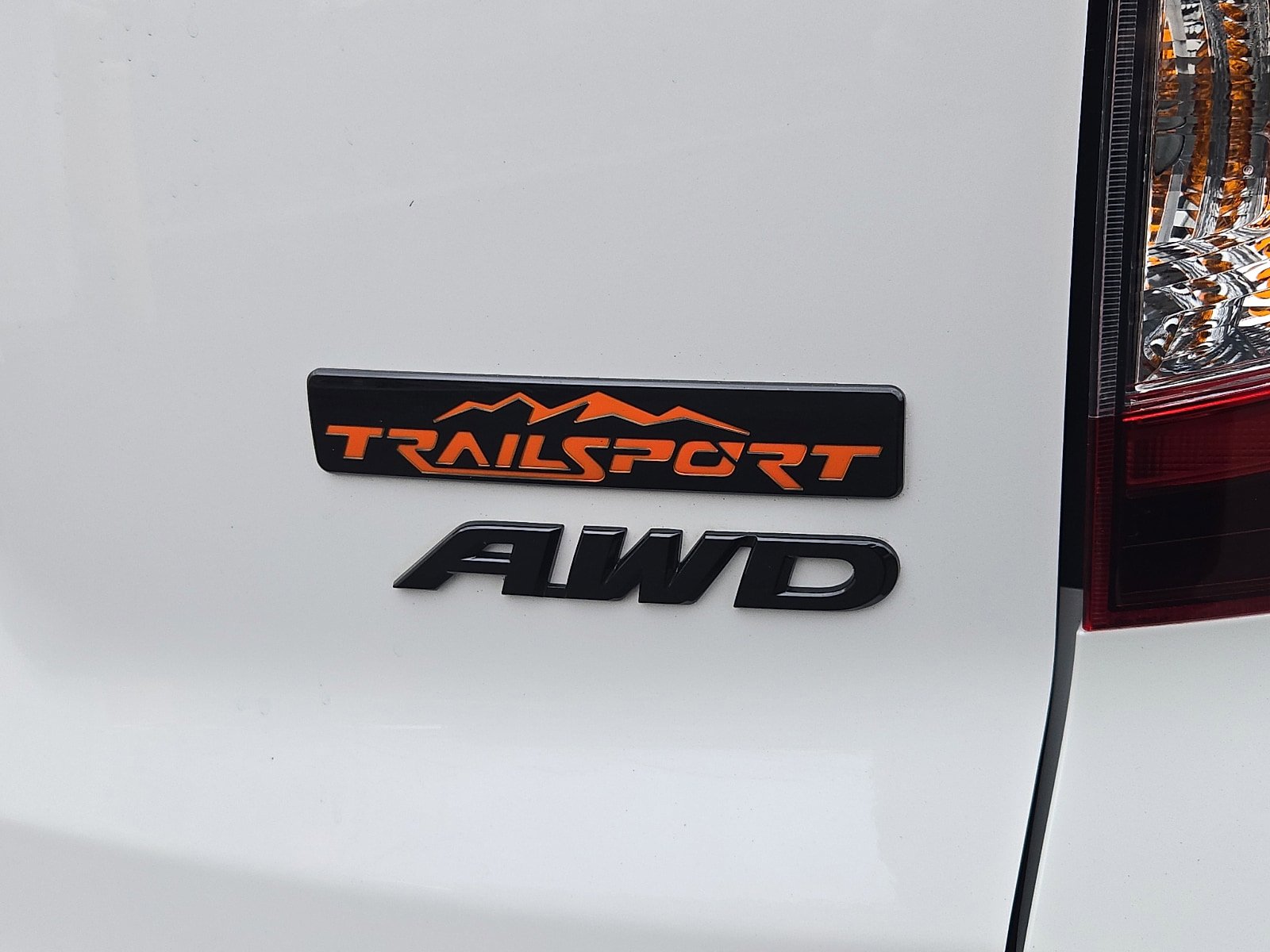 Used 2023 Honda Passport TrailSport image 32