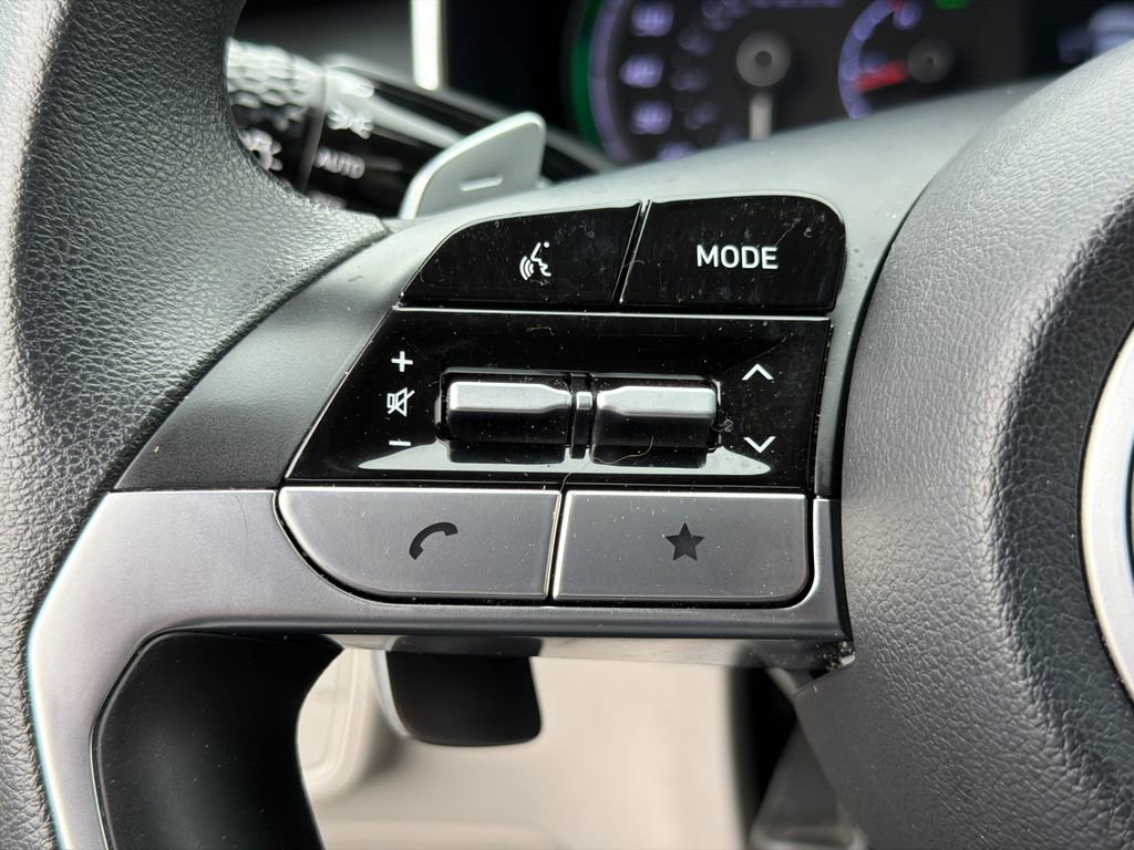 Used 2022 Hyundai Tucson Blue image 24