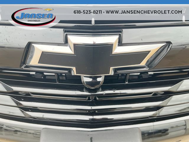 Used 2025 Chevrolet Suburban RST image 30
