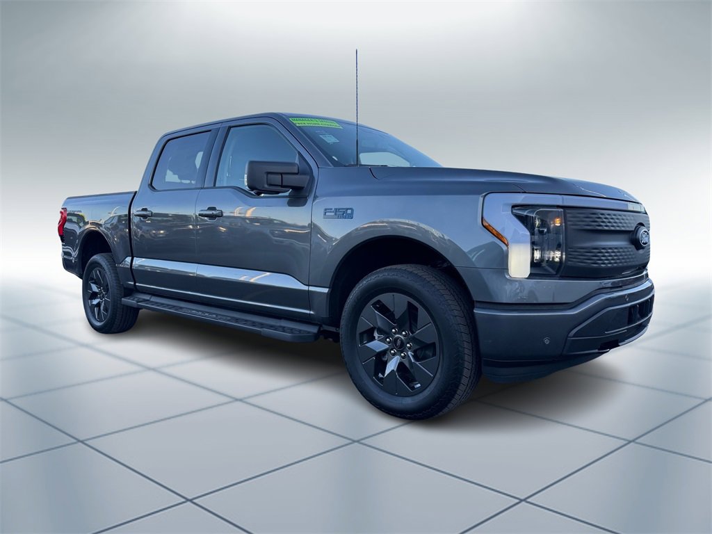 New 2025 Ford F150 Lightning Flash image 2