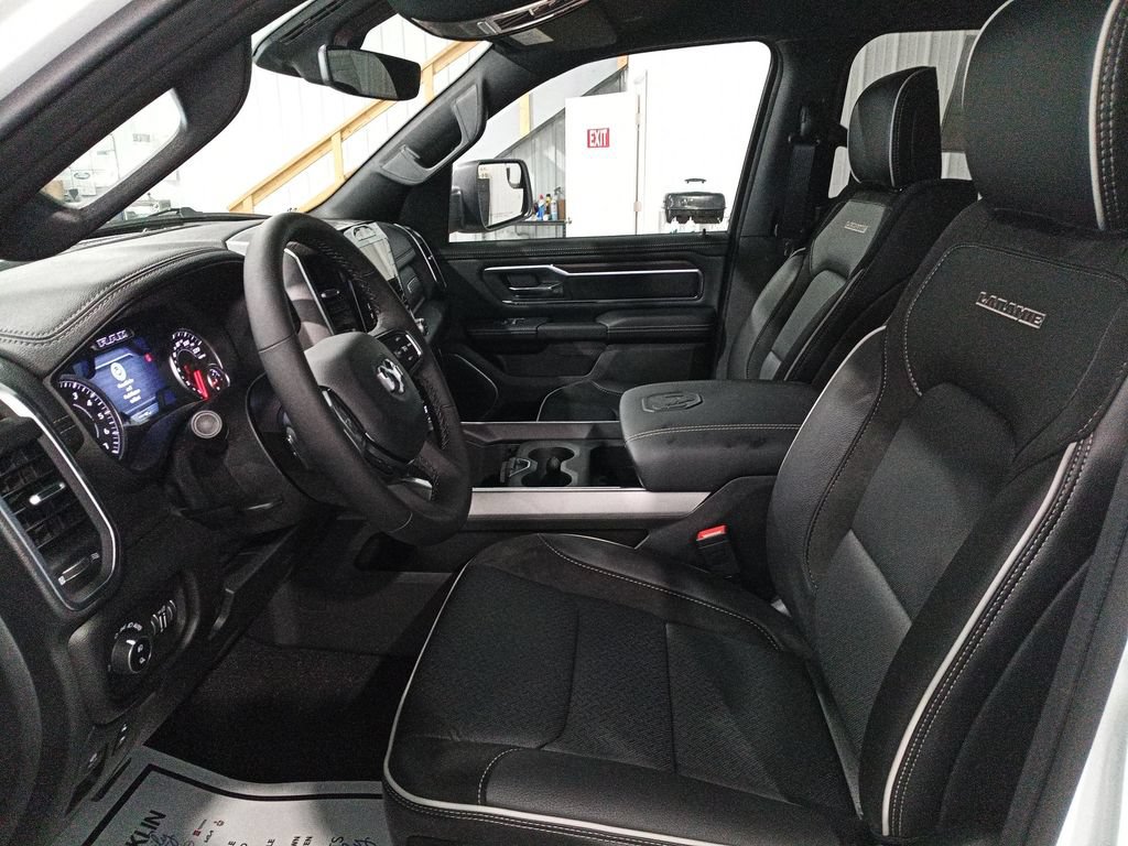 New 2026 RAM 1500 Laramie AWD/4WD image 14