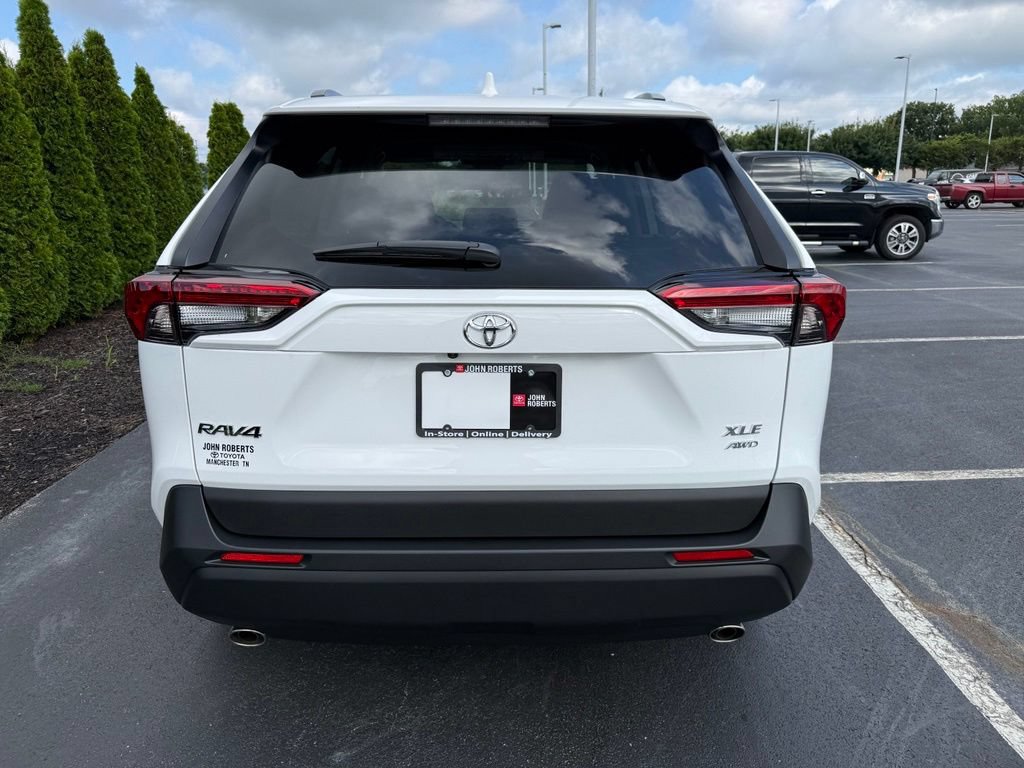 Certified 2025 Toyota RAV4 XLE AWD/4WD image 3
