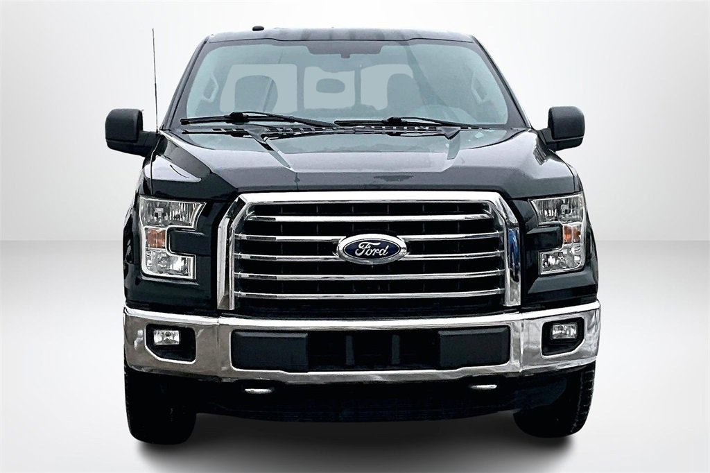 Used 2016 Ford F150 XLT w/ Equipment Group 302A Luxury image 2