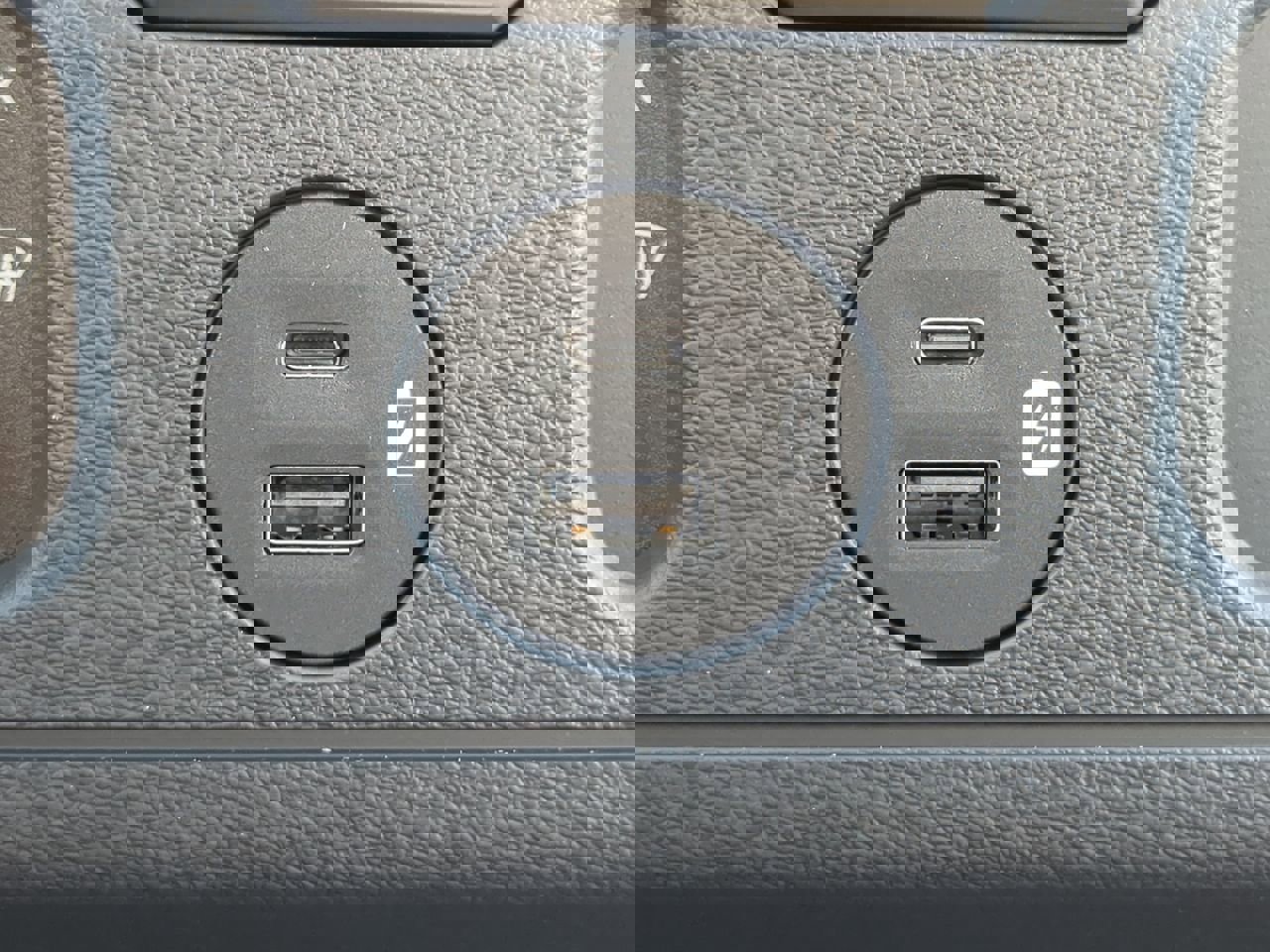 New 2025 Ford E-350 and Econoline 350 Super Duty w/ Power Equipment Group image 18