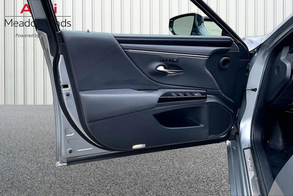 Used 2024 Lexus ES 350 w/ Premium Package image 20