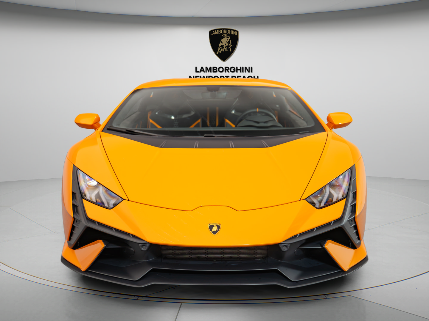 Used 2023 Lamborghini Huracan Tecnica RWD image 2