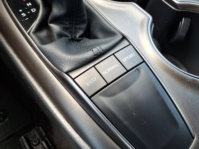 Used 2023 Toyota Camry SE FWD image 30