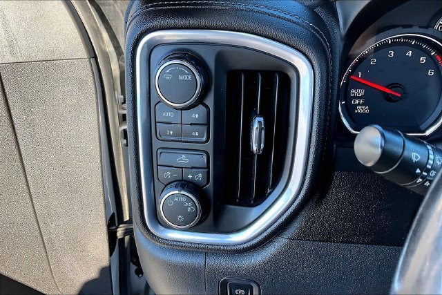 Used 2020 Chevrolet Silverado 1500 LT w/ Texas Edition AWD/4WD image 16