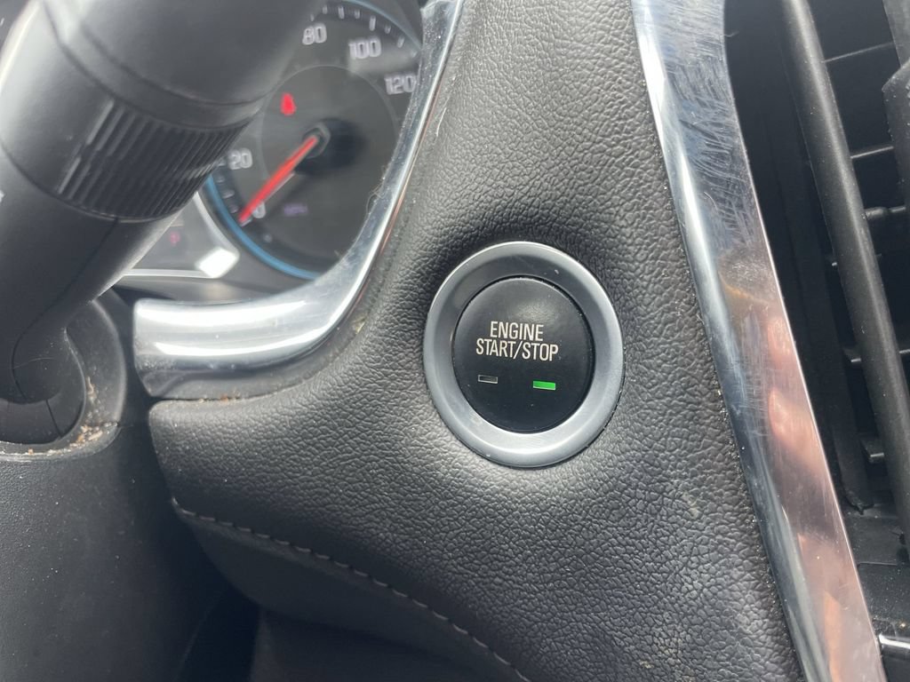 Used 2023 Chevrolet Traverse LT AWD/4WD image 25