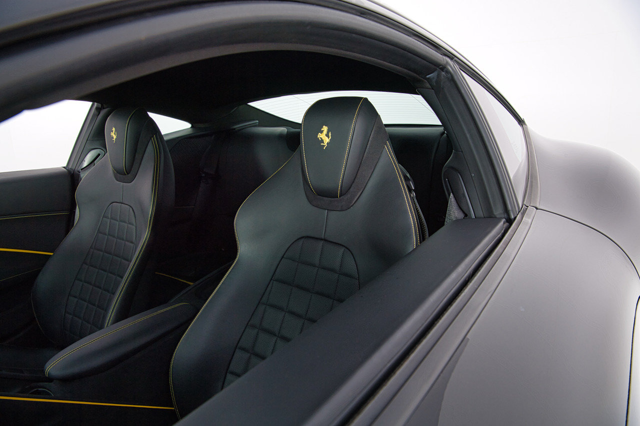 Certified 2021 Ferrari Roma RWD image 31