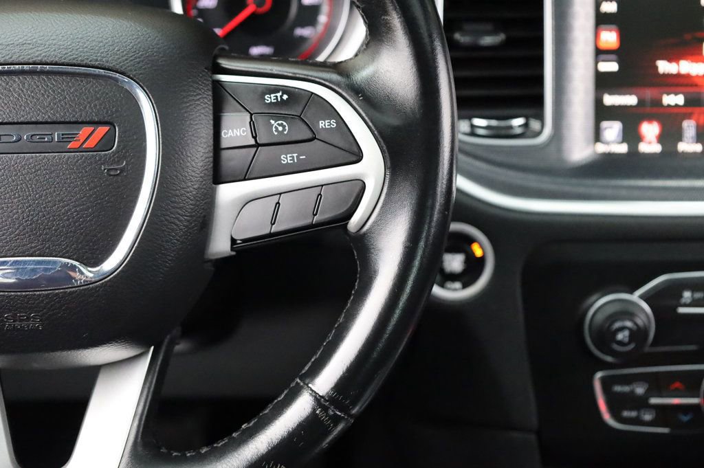Used 2016 Dodge Charger SXT w/ Navigation & Travel Group image 31