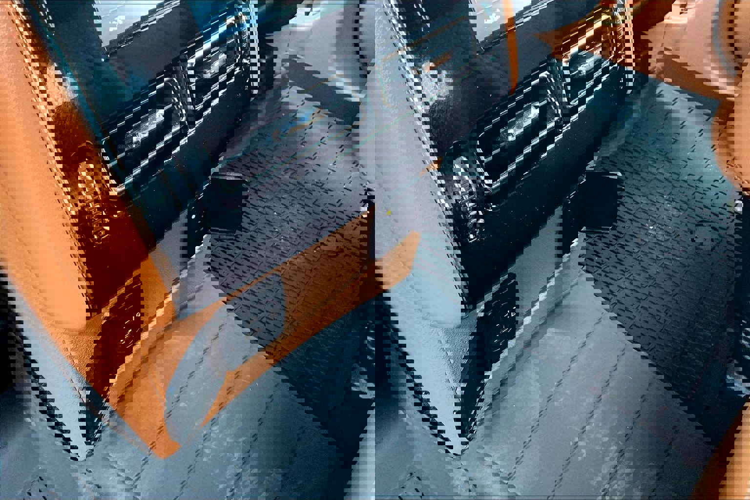 Used 2020 Lincoln Aviator Black Label w/ Dynamic Handling Package image 33