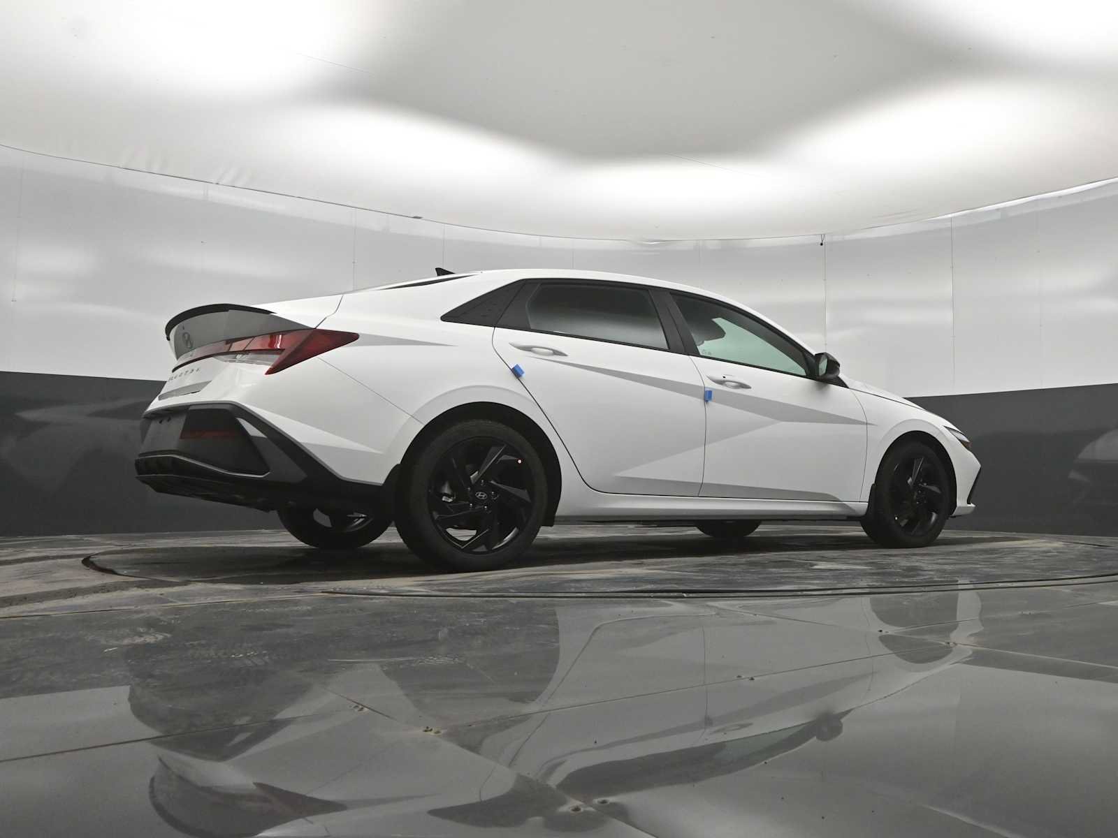 New 2026 Hyundai Elantra SEL Sport FWD image 37