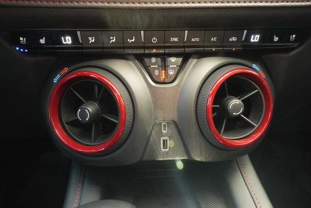 Used 2020 Chevrolet Blazer RS image 15