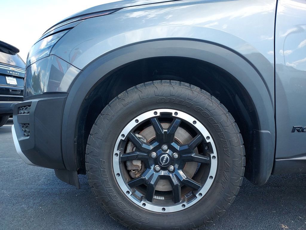 Used 2023 Nissan Pathfinder Rock Creek AWD/4WD image 16