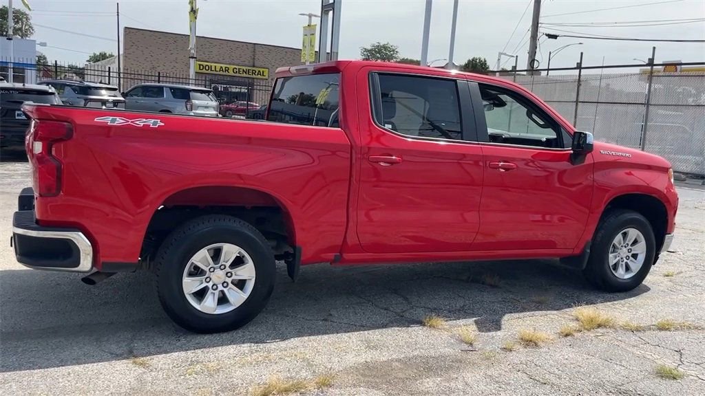 Used 2025 Chevrolet Silverado 1500 LT image 25