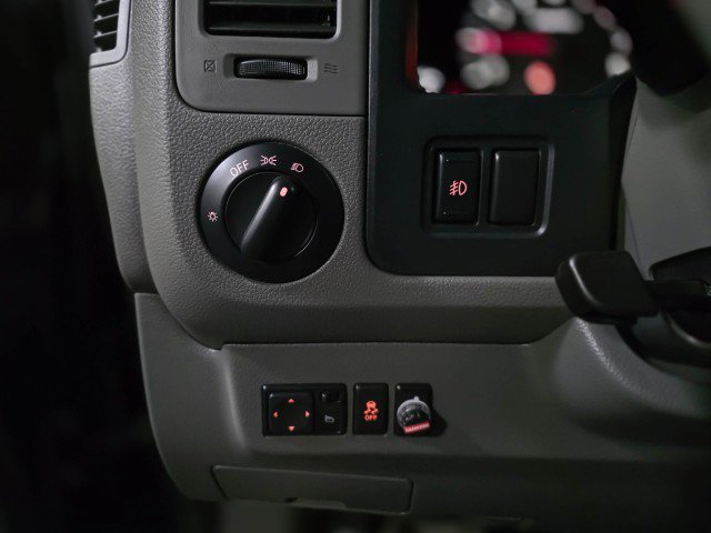 Used 2021 Nissan NV 3500 SL image 25