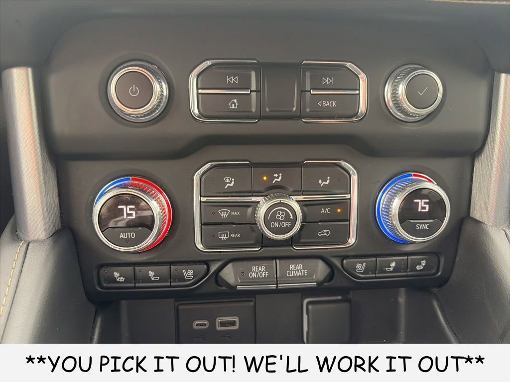 Used 2023 GMC Yukon SLT w/ SLT Premium Package AWD/4WD image 17
