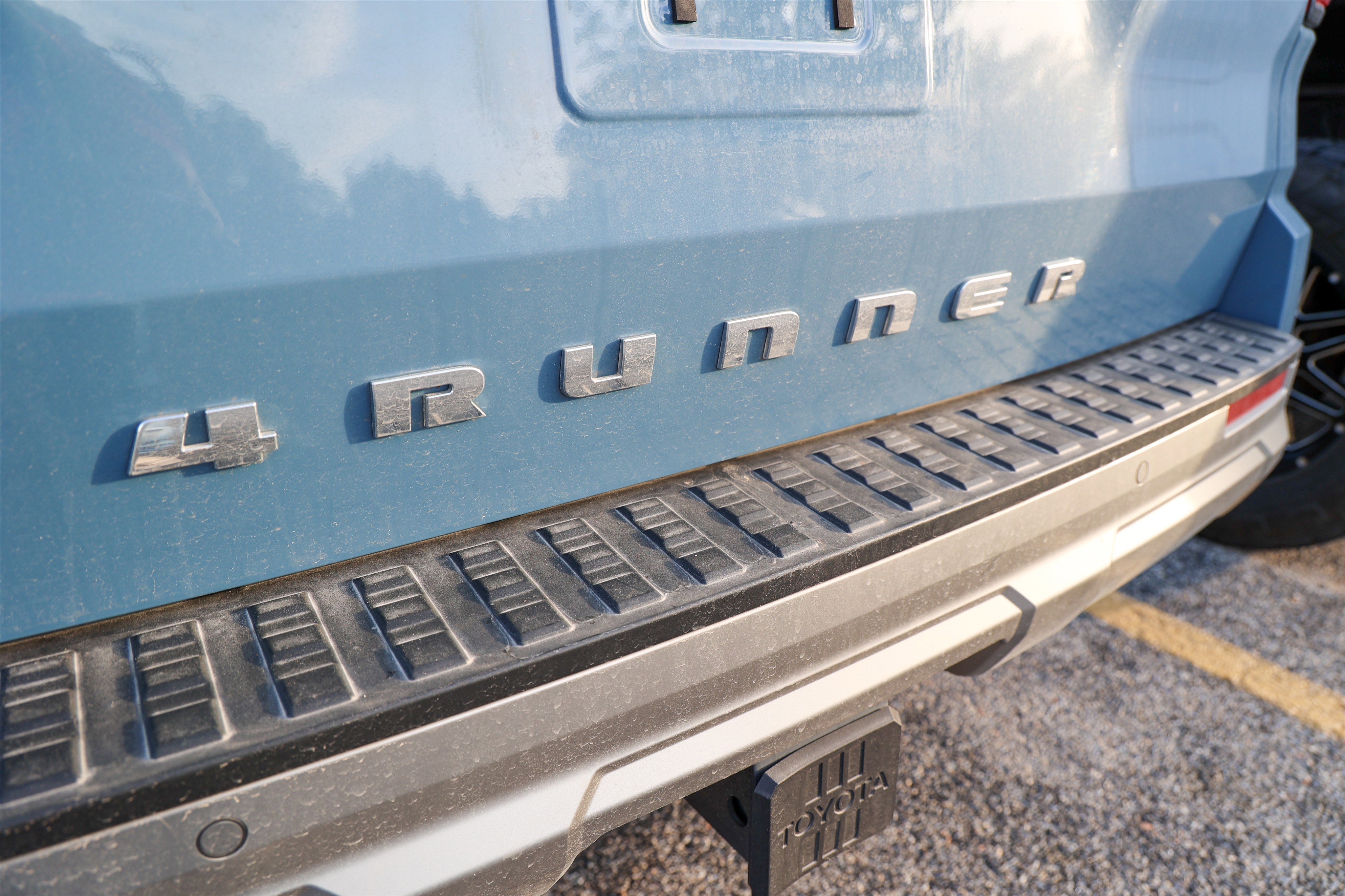 Used 2025 Toyota 4Runner Limited AWD/4WD image 9