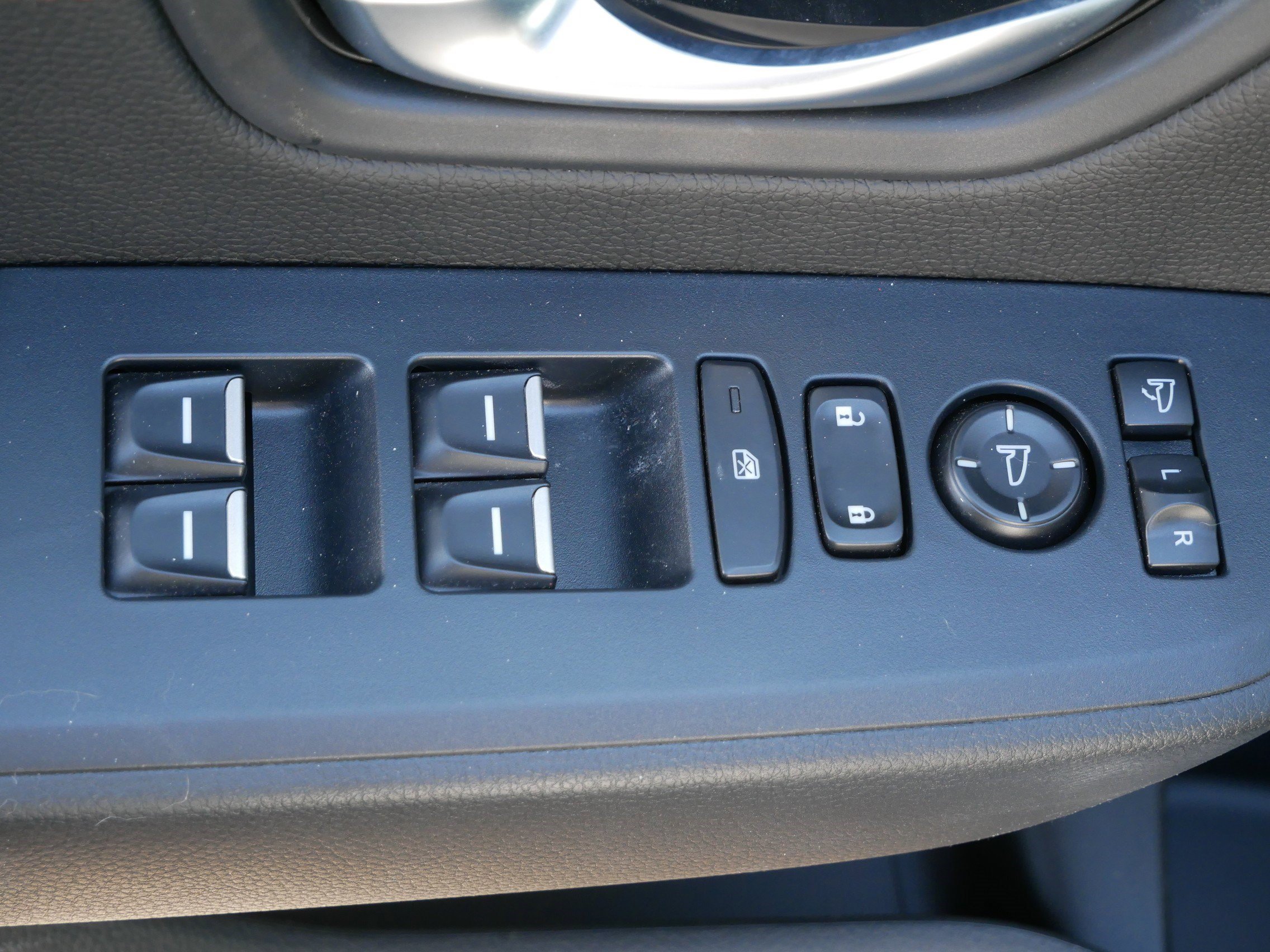 New 2026 Honda Pilot Black Edition image 15