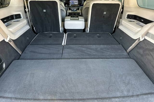 Used 2022 Jeep Grand Wagoneer Series II w/ Convenience Group III image 13