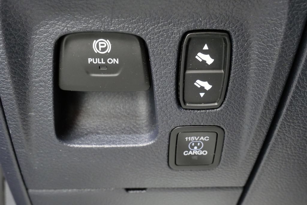 Used 2024 RAM 1500 Limited AWD/4WD image 28
