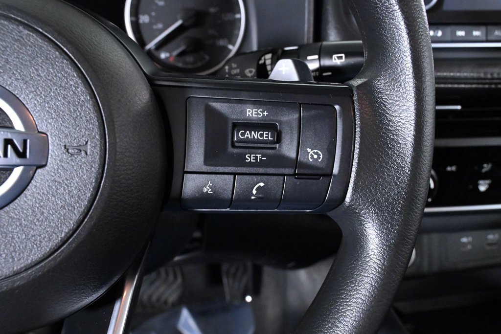 Used 2021 Nissan Rogue S AWD/4WD image 15