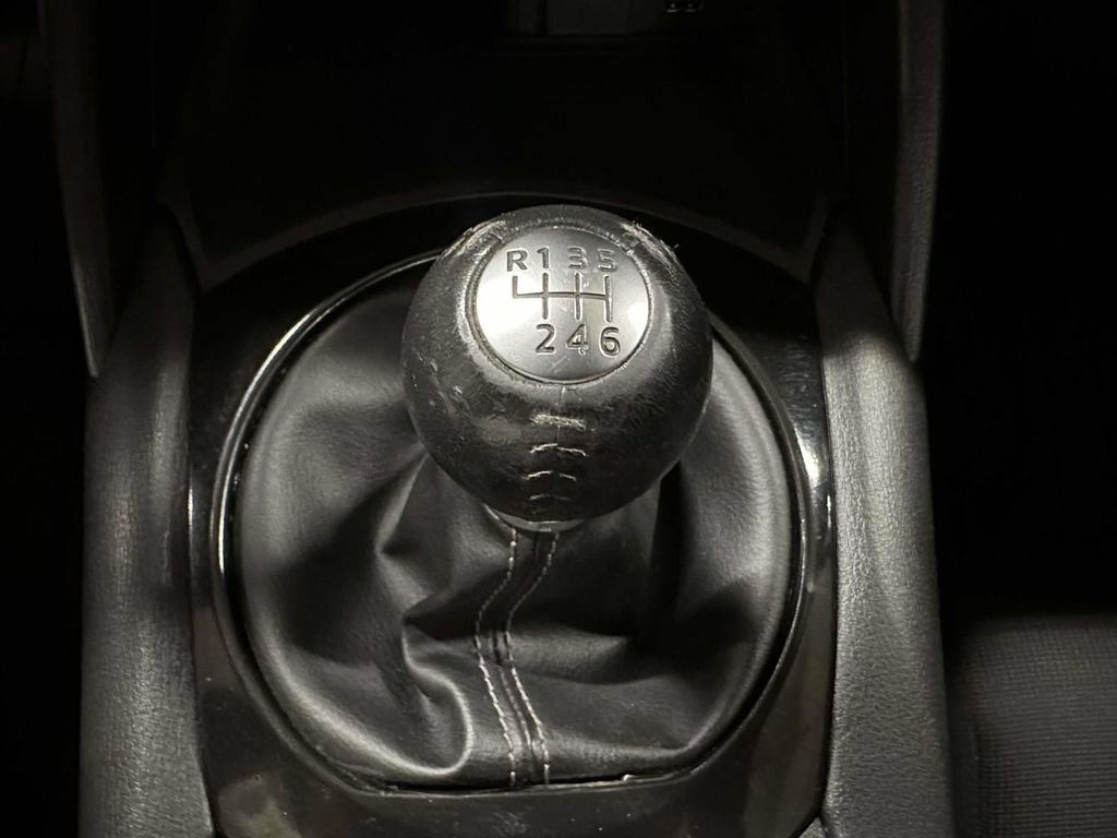 Used 2020 MAZDA MX-5 Miata RF Club RWD image 20