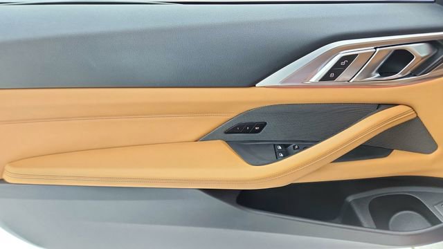 Used 2025 BMW M440i Coupe image 31