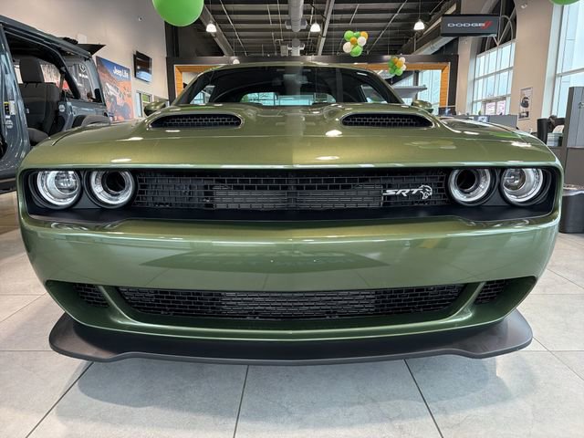 Used 2023 Dodge Challenger SRT Hellcat w/ Driver Convenience Group video 2