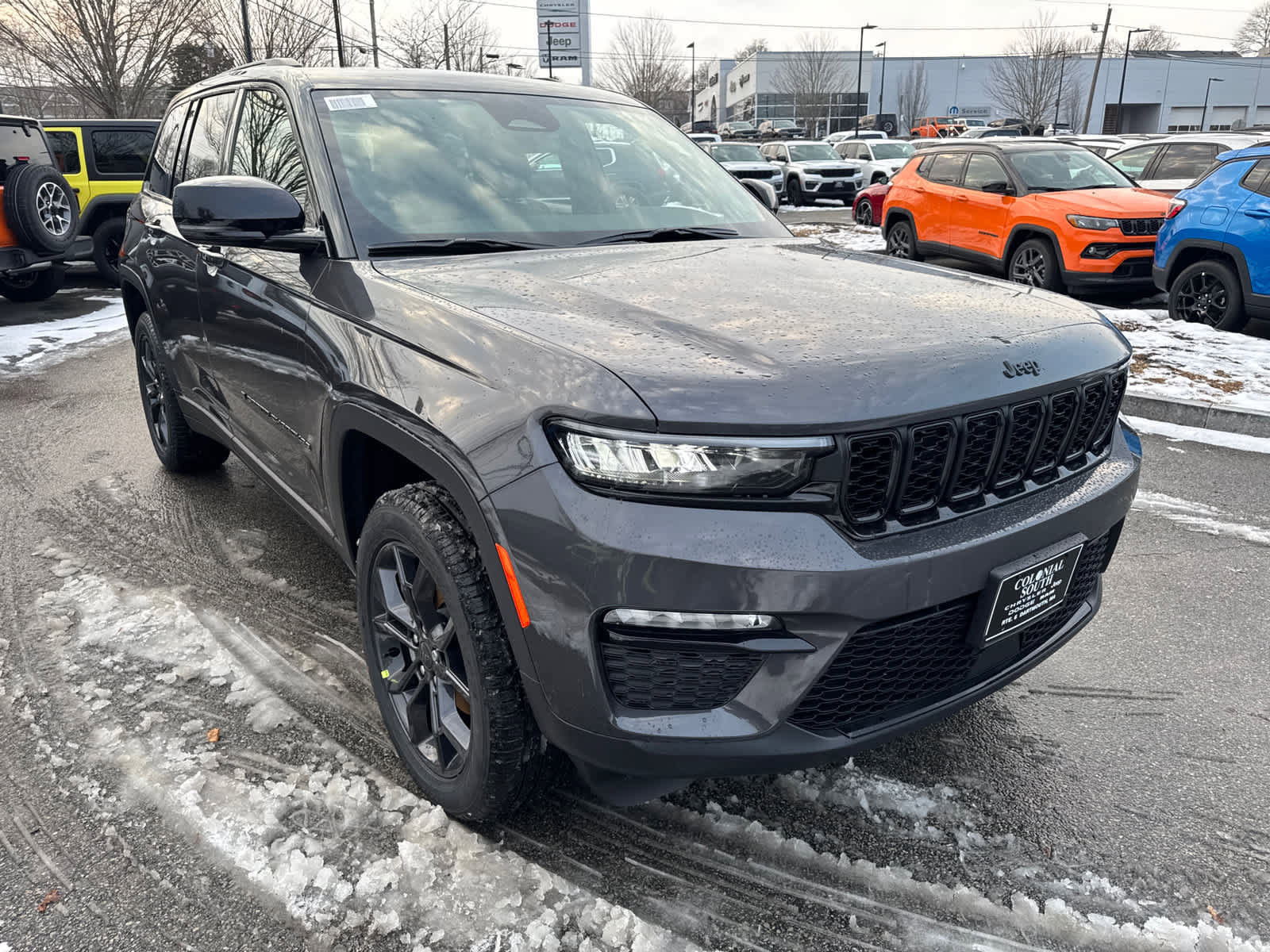 New 2025 Jeep Grand Cherokee Limited w/ Trailer Tow Package AWD/4WD image 8
