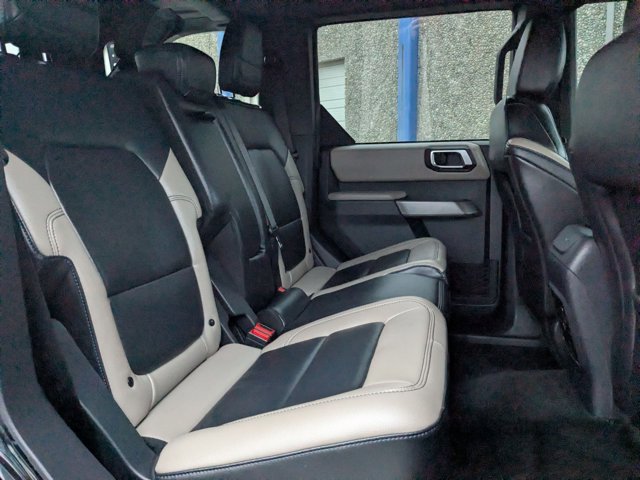 Used 2022 Ford Bronco Wildtrak image 30