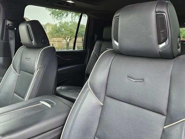 Used 2022 Cadillac Escalade ESV Premium Luxury AWD/4WD image 11