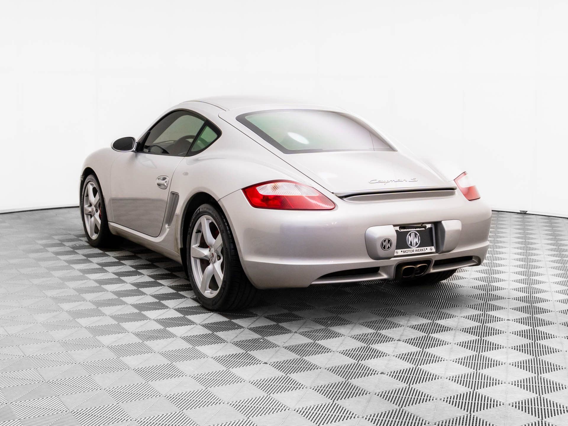 Used 2006 Porsche Cayman S image 3