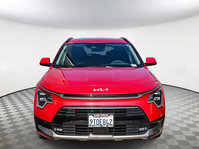 Certified 2025 Kia Niro SX Touring FWD image 3