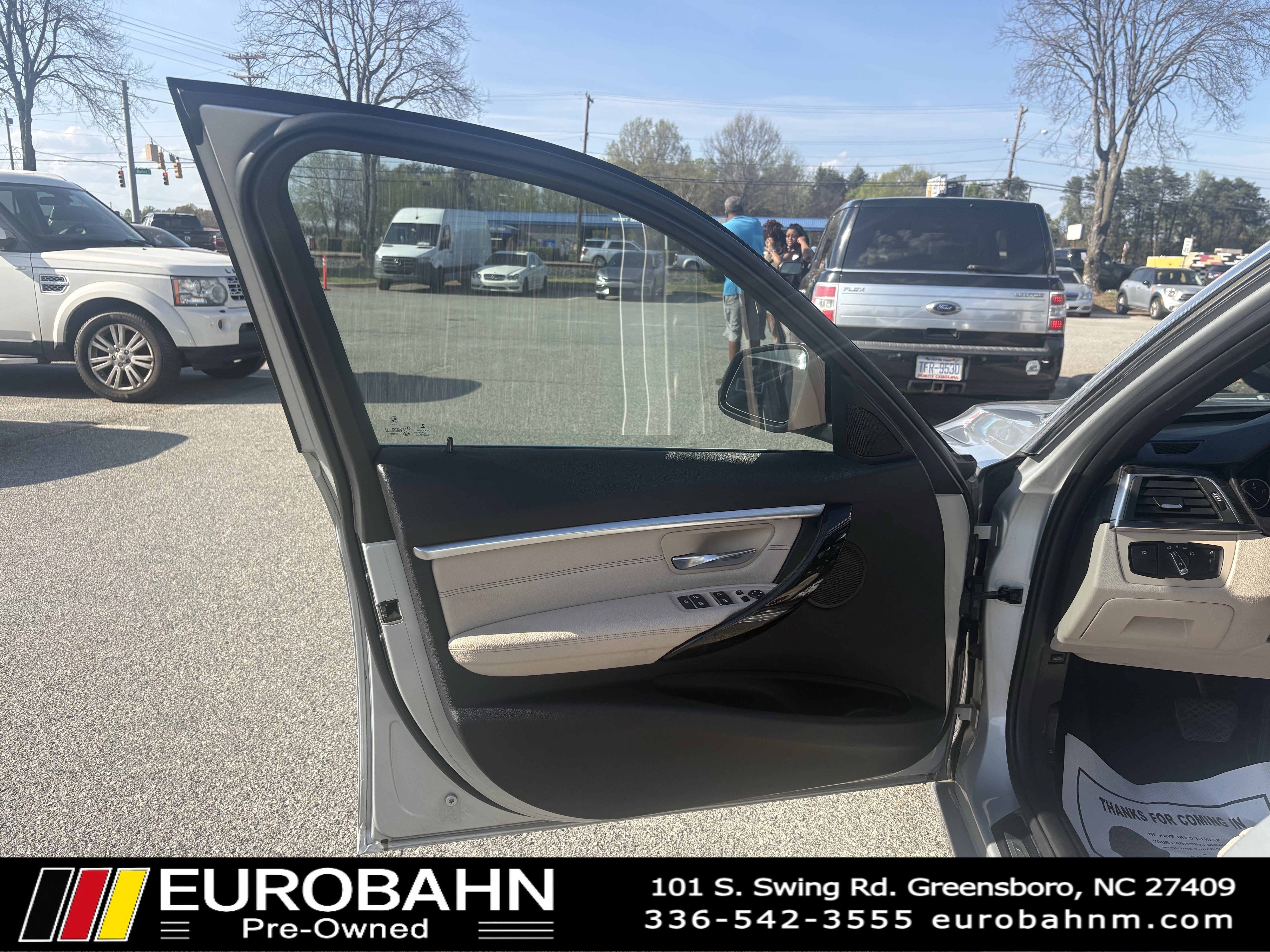 Used 2017 BMW 330i Sedan image 8