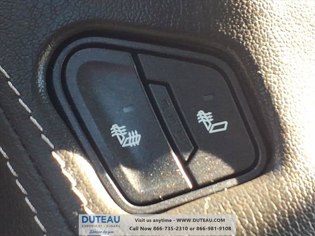 Used 2020 Chevrolet Suburban LT w/ Luxury Package image 19