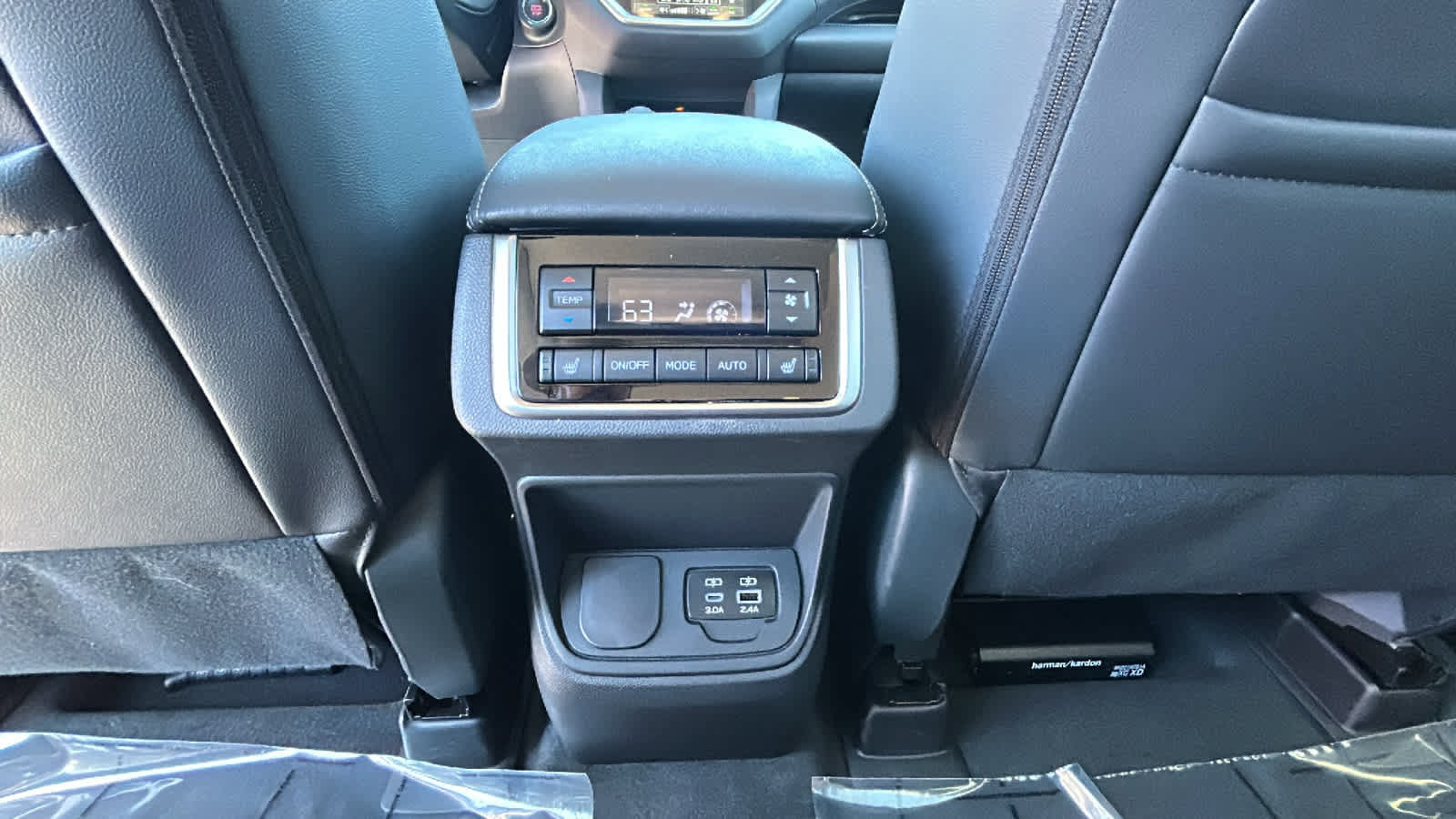 Used 2025 Subaru Ascent Limited w/ Popular Package #2 AWD/4WD image 25