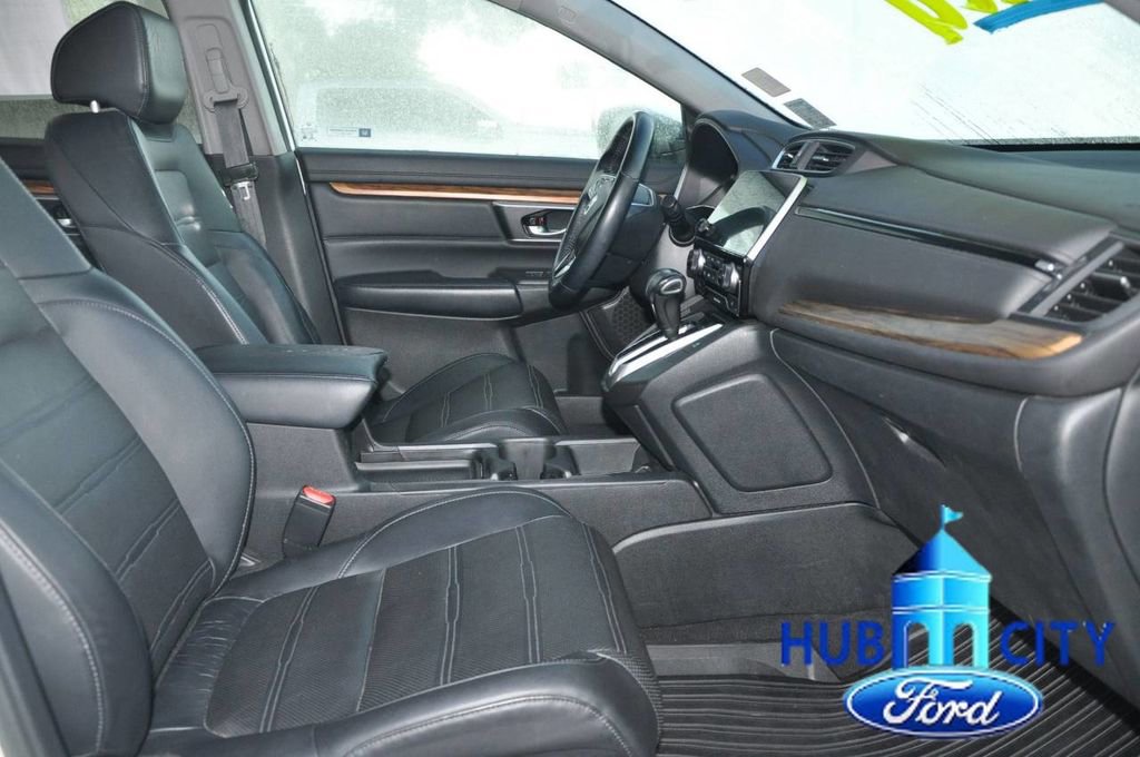 Used 2017 Honda CR-V Touring image 16