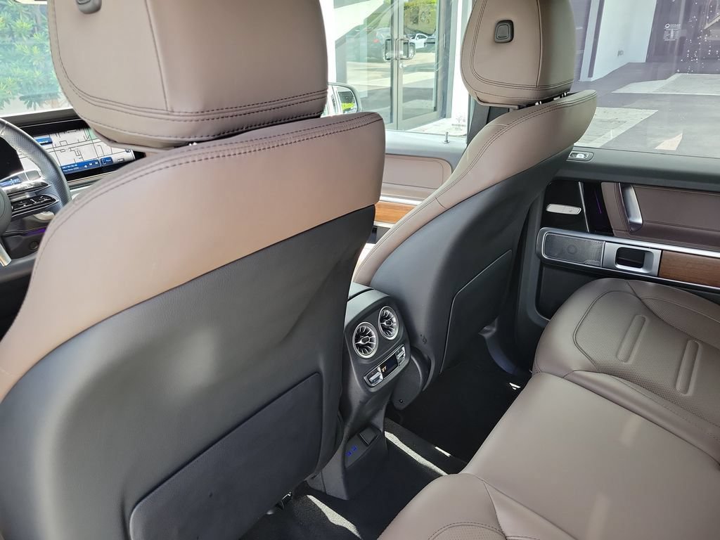 Used 2025 Mercedes-Benz G 550 image 13