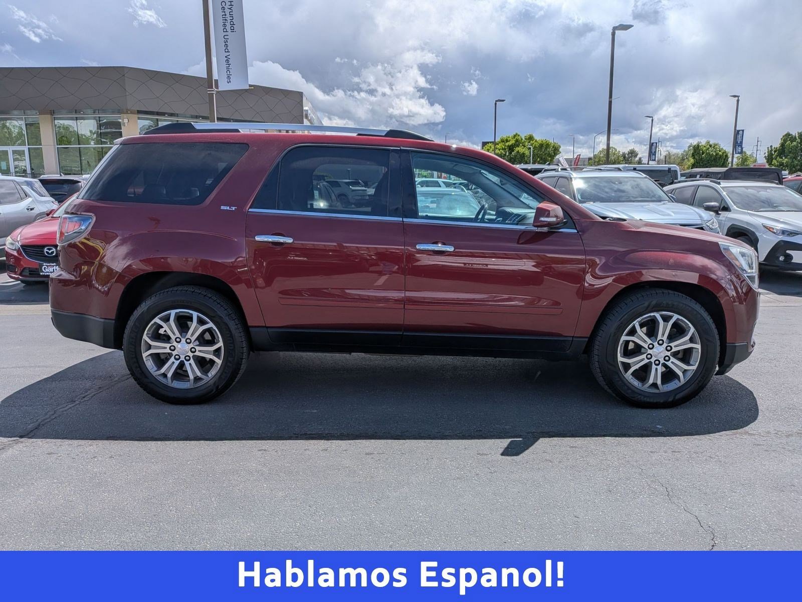 Used 2016 GMC Acadia SLT image 2