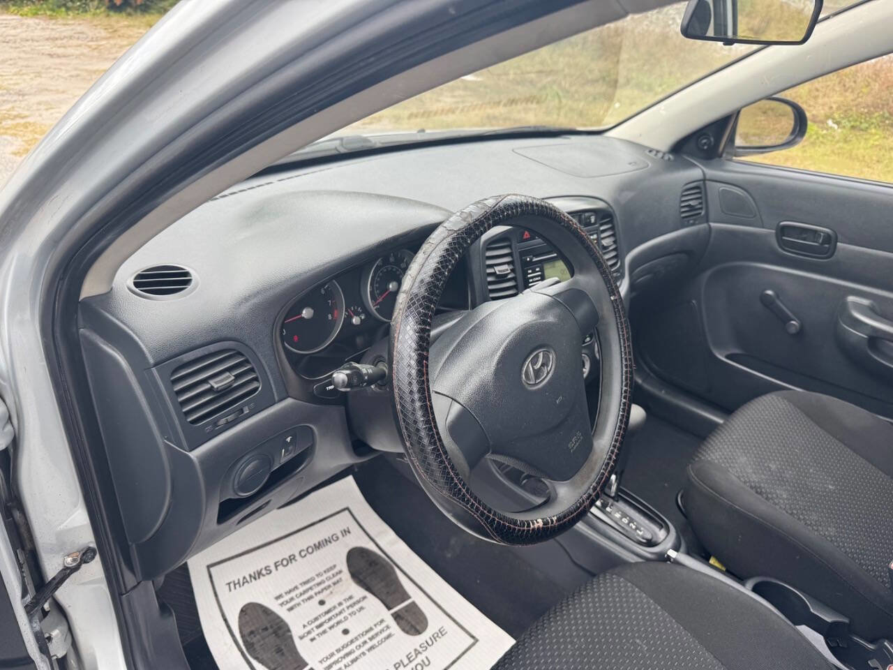 Used 2009 Hyundai Accent GS w/ Popular Equipment Pkg 2 image 10