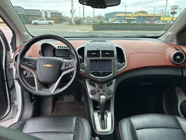 Used 2014 Chevrolet Sonic LTZ image 9