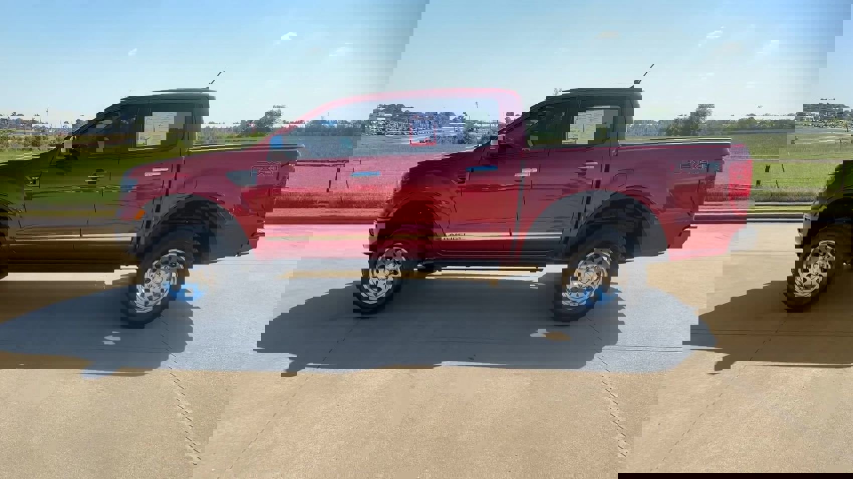 Used 2021 Ford Ranger XLT w/ Equipment Group 302A High image 5