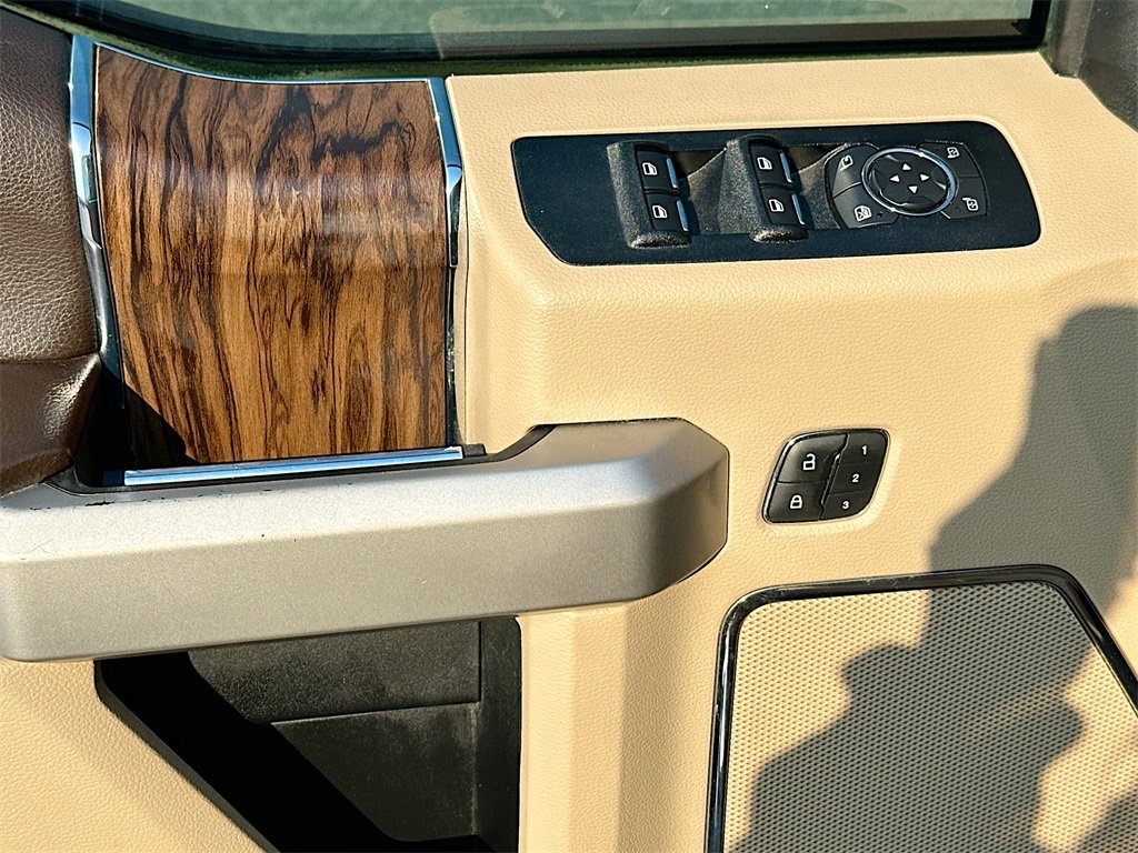 Certified 2018 Ford F150 Lariat image 21